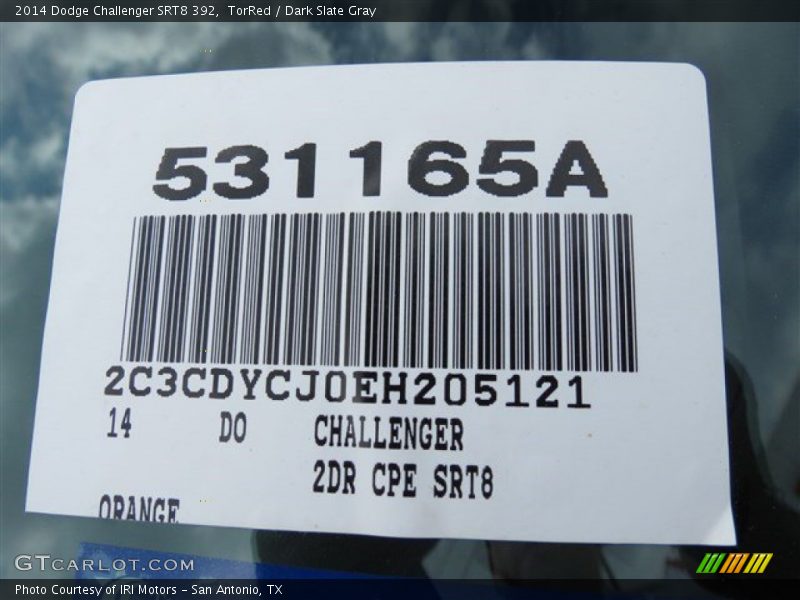 TorRed / Dark Slate Gray 2014 Dodge Challenger SRT8 392