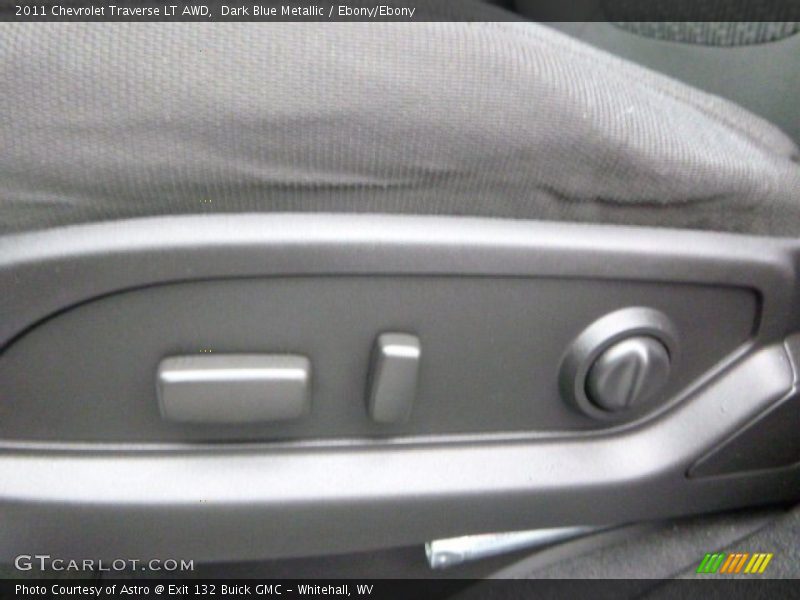 Dark Blue Metallic / Ebony/Ebony 2011 Chevrolet Traverse LT AWD