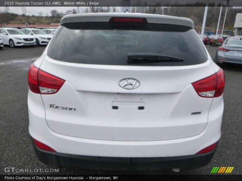 Winter White / Beige 2015 Hyundai Tucson GLS AWD