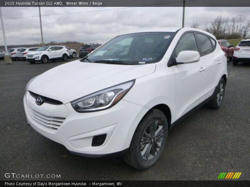 Winter White / Beige 2015 Hyundai Tucson GLS AWD