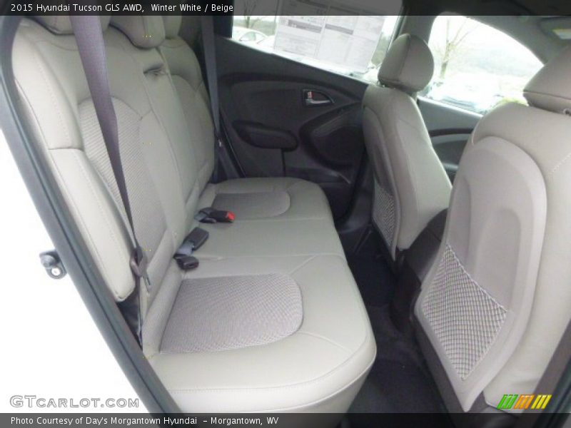 Winter White / Beige 2015 Hyundai Tucson GLS AWD
