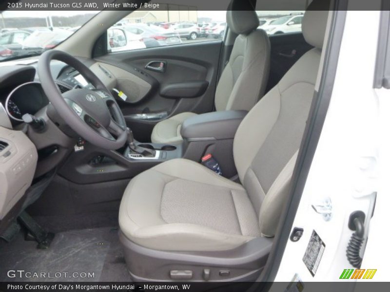 Winter White / Beige 2015 Hyundai Tucson GLS AWD