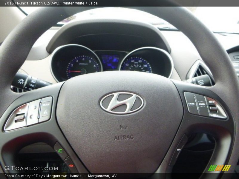 Winter White / Beige 2015 Hyundai Tucson GLS AWD