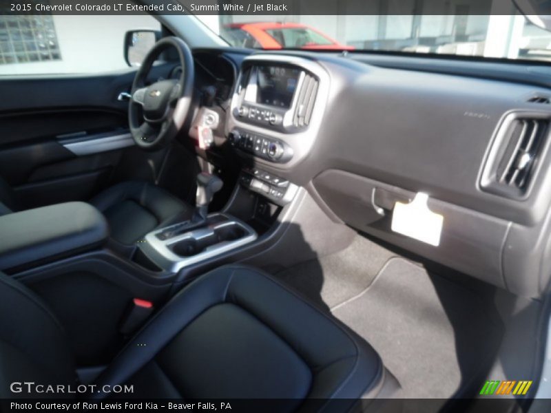 Summit White / Jet Black 2015 Chevrolet Colorado LT Extended Cab