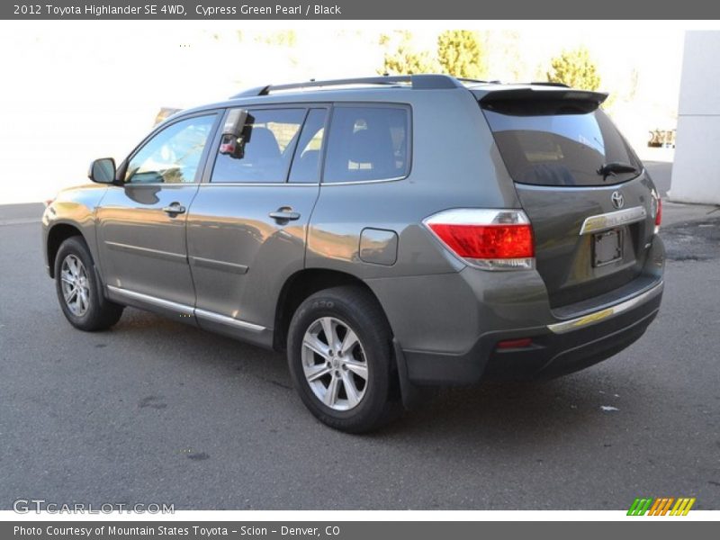 Cypress Green Pearl / Black 2012 Toyota Highlander SE 4WD