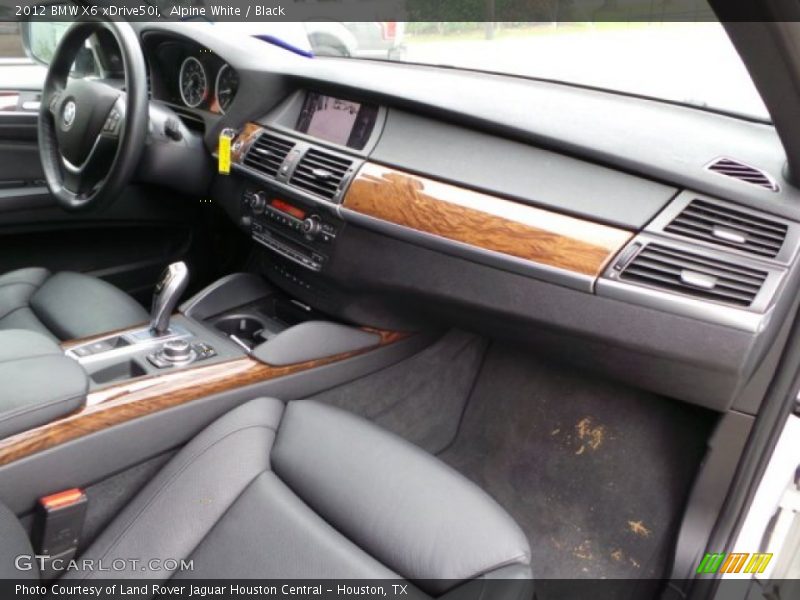 Dashboard of 2012 X6 xDrive50i