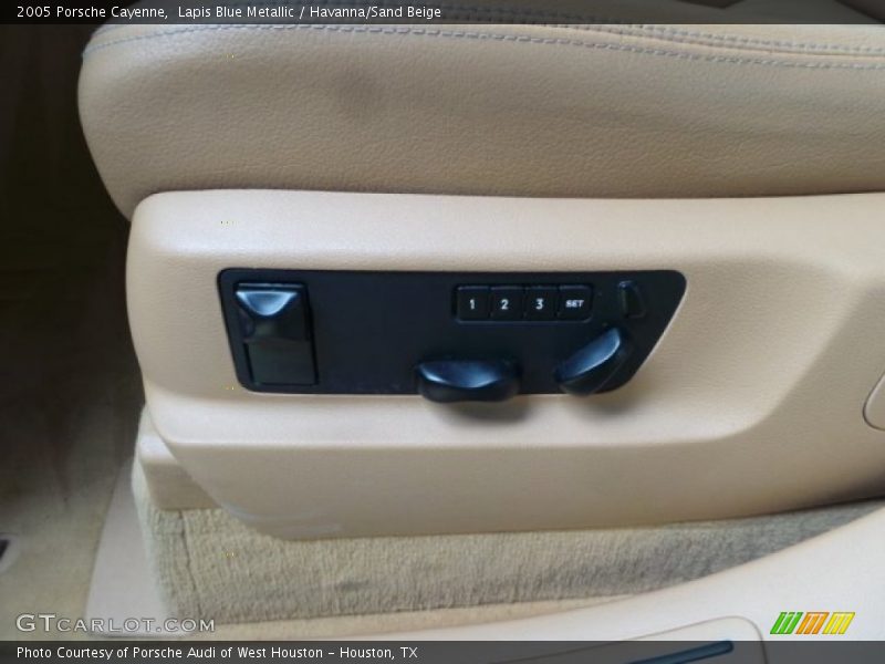 Lapis Blue Metallic / Havanna/Sand Beige 2005 Porsche Cayenne