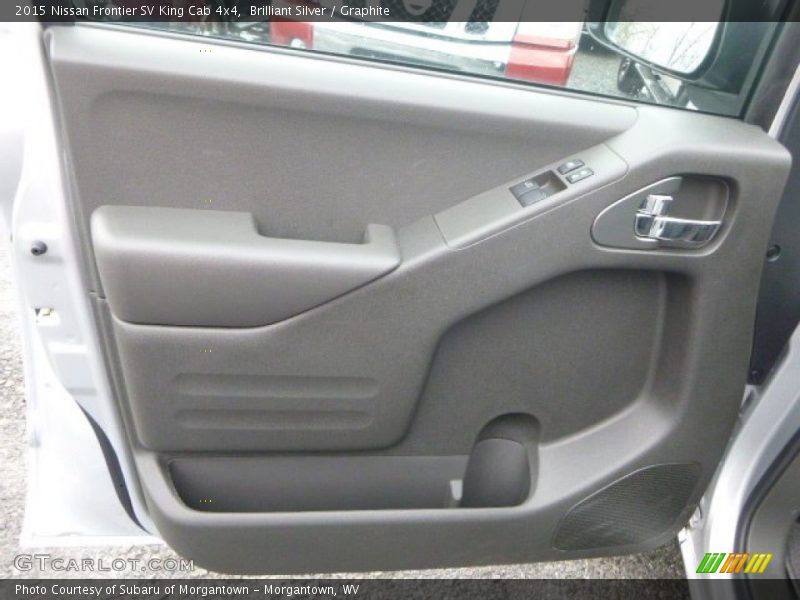 Brilliant Silver / Graphite 2015 Nissan Frontier SV King Cab 4x4