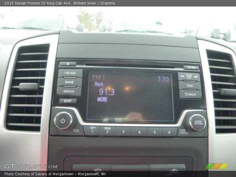 Brilliant Silver / Graphite 2015 Nissan Frontier SV King Cab 4x4