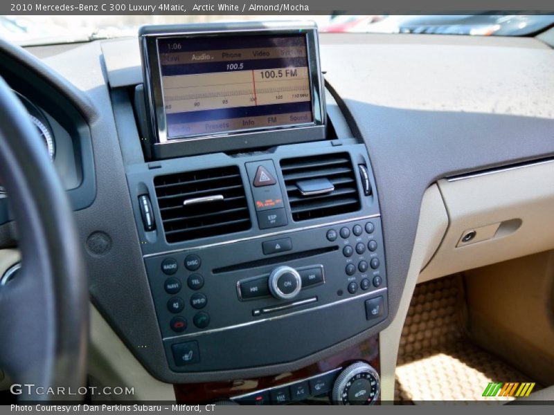 Arctic White / Almond/Mocha 2010 Mercedes-Benz C 300 Luxury 4Matic