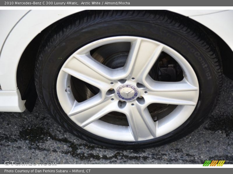Arctic White / Almond/Mocha 2010 Mercedes-Benz C 300 Luxury 4Matic