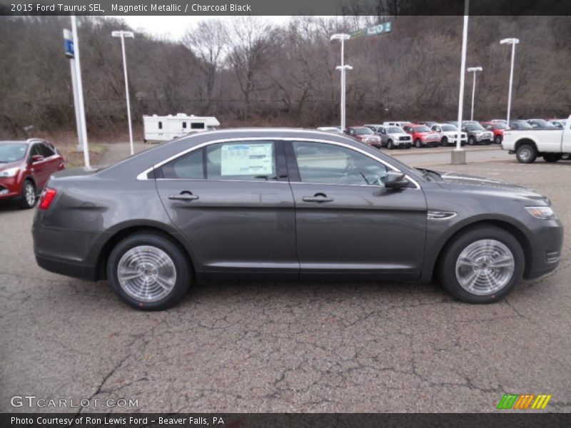 Magnetic Metallic / Charcoal Black 2015 Ford Taurus SEL