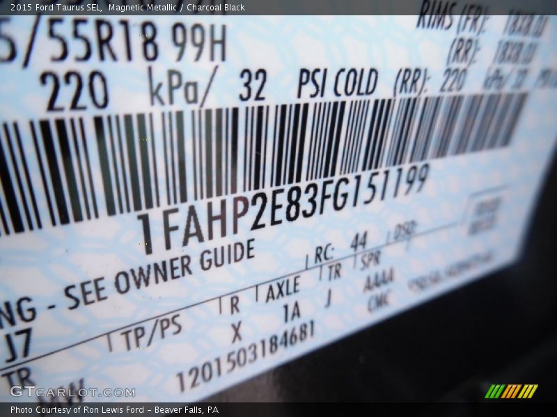 Magnetic Metallic / Charcoal Black 2015 Ford Taurus SEL