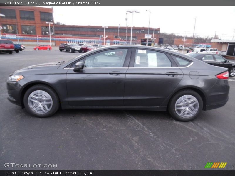 Magnetic Metallic / Charcoal Black 2015 Ford Fusion SE