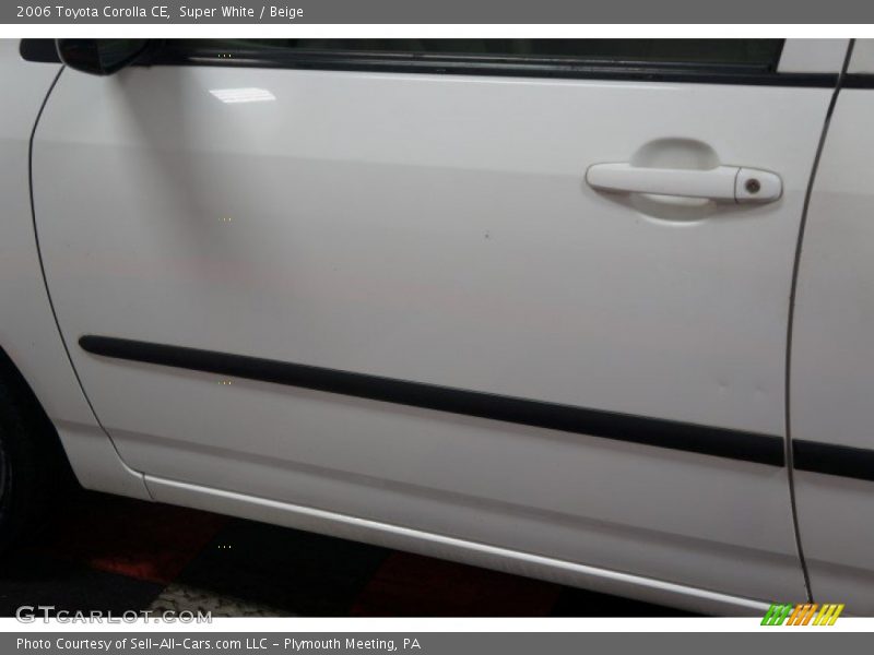 Super White / Beige 2006 Toyota Corolla CE
