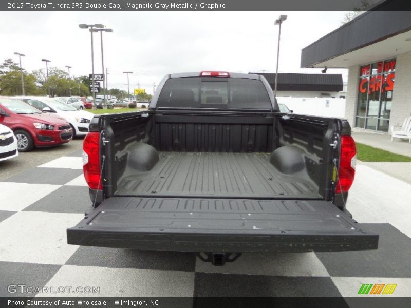 Magnetic Gray Metallic / Graphite 2015 Toyota Tundra SR5 Double Cab