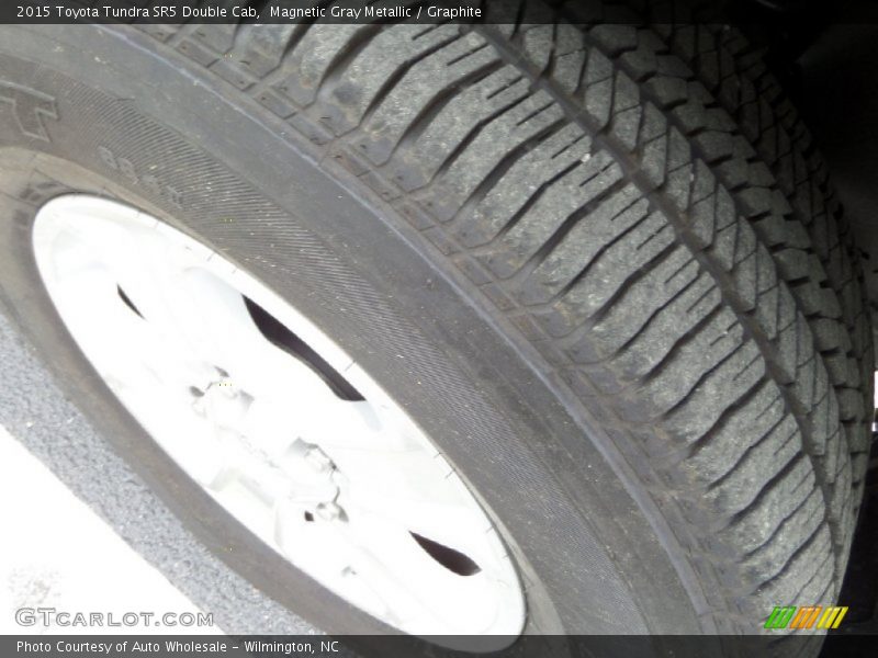 Magnetic Gray Metallic / Graphite 2015 Toyota Tundra SR5 Double Cab