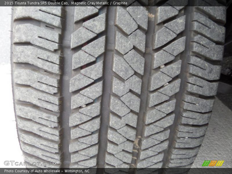 Magnetic Gray Metallic / Graphite 2015 Toyota Tundra SR5 Double Cab