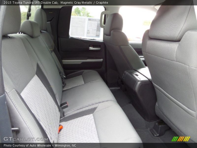 Magnetic Gray Metallic / Graphite 2015 Toyota Tundra SR5 Double Cab