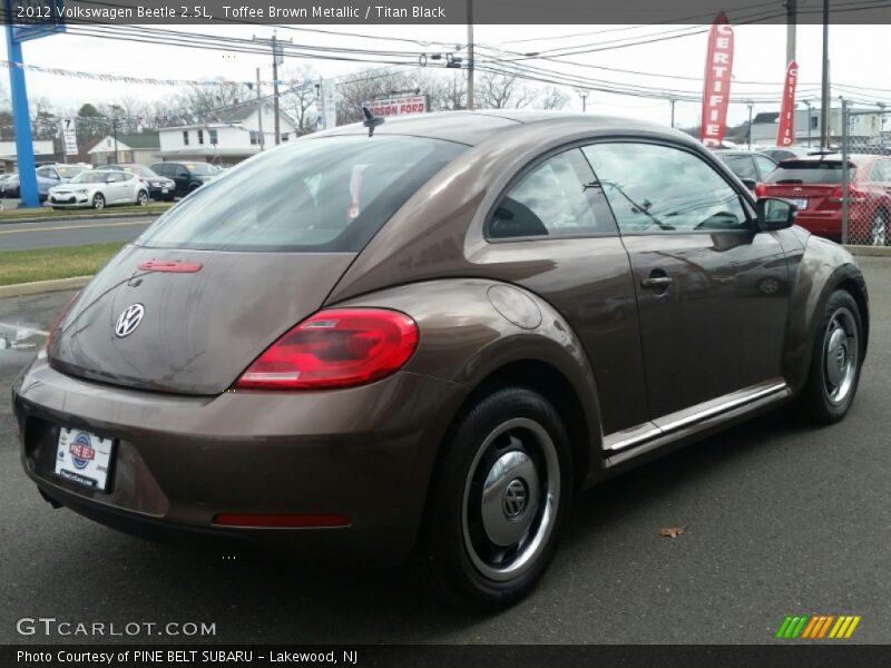 Toffee Brown Metallic / Titan Black 2012 Volkswagen Beetle 2.5L