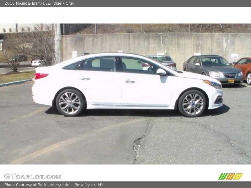 Blue / Gray 2016 Hyundai Elantra SE
