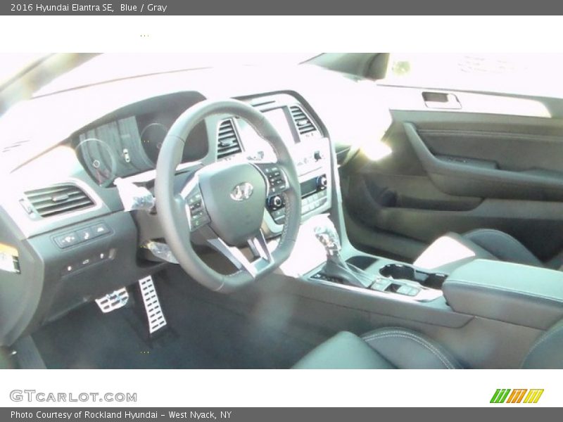 Blue / Gray 2016 Hyundai Elantra SE