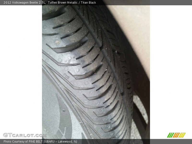 Toffee Brown Metallic / Titan Black 2012 Volkswagen Beetle 2.5L