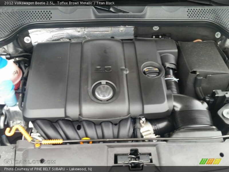 Toffee Brown Metallic / Titan Black 2012 Volkswagen Beetle 2.5L