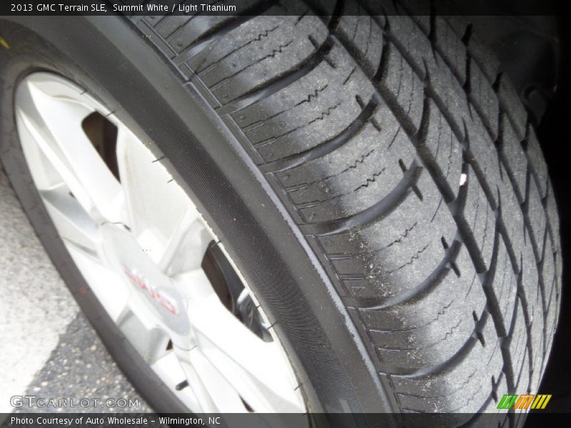 Summit White / Light Titanium 2013 GMC Terrain SLE