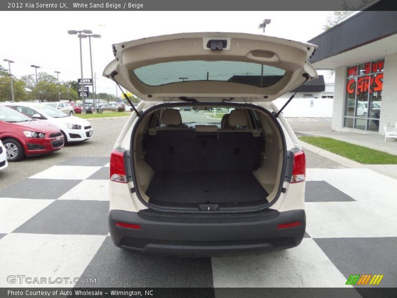 White Sand Beige / Beige 2012 Kia Sorento LX