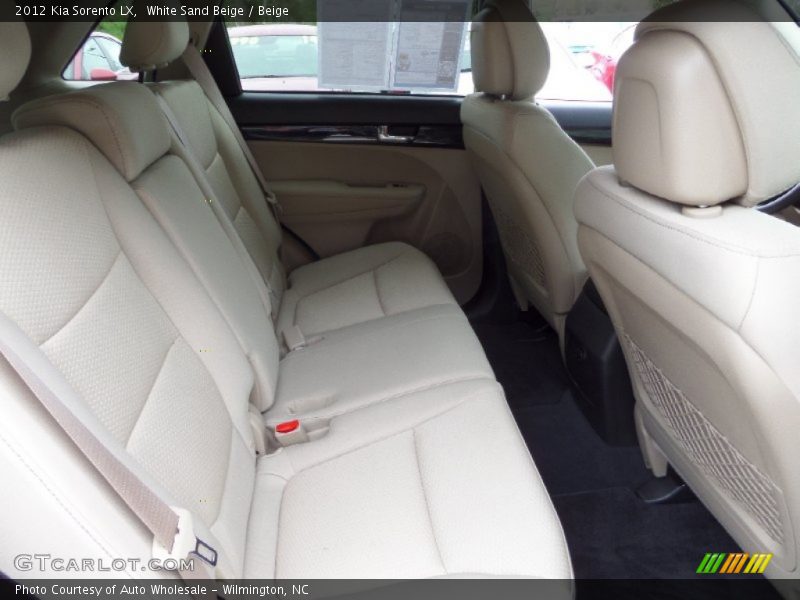 White Sand Beige / Beige 2012 Kia Sorento LX