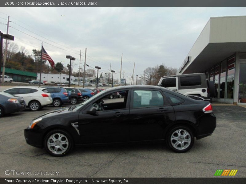 Black / Charcoal Black 2008 Ford Focus SES Sedan