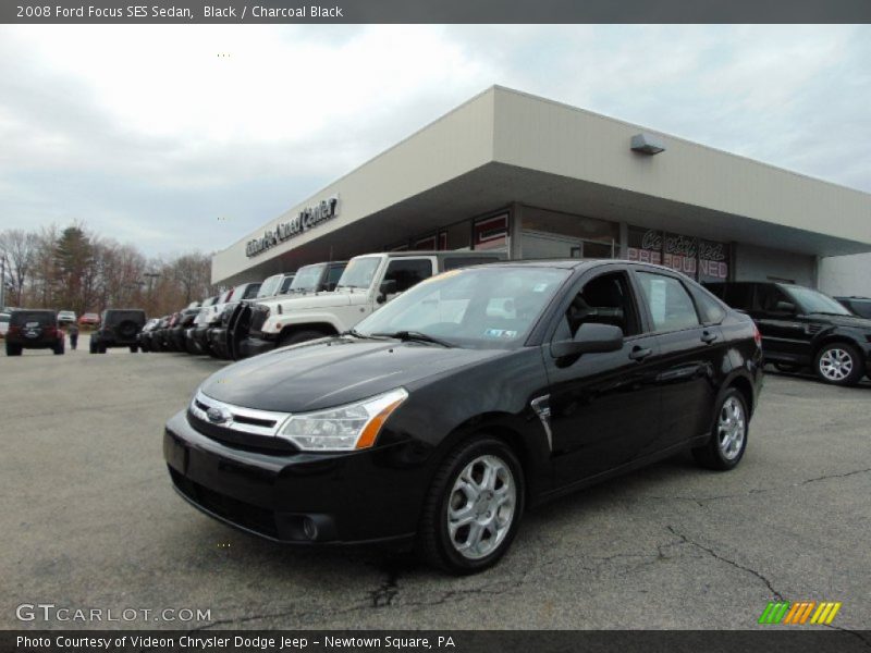 Black / Charcoal Black 2008 Ford Focus SES Sedan