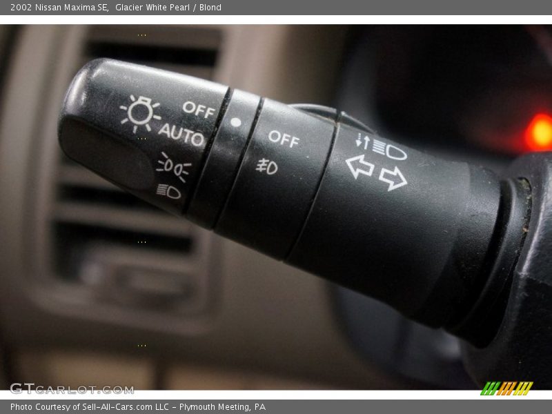 Controls of 2002 Maxima SE