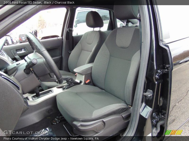 Black / Charcoal Black 2008 Ford Focus SES Sedan