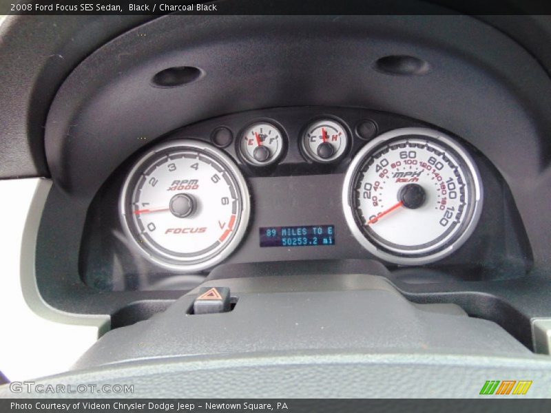 Black / Charcoal Black 2008 Ford Focus SES Sedan