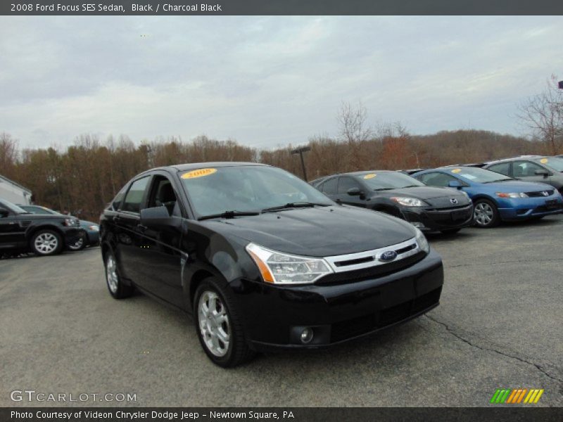 Black / Charcoal Black 2008 Ford Focus SES Sedan