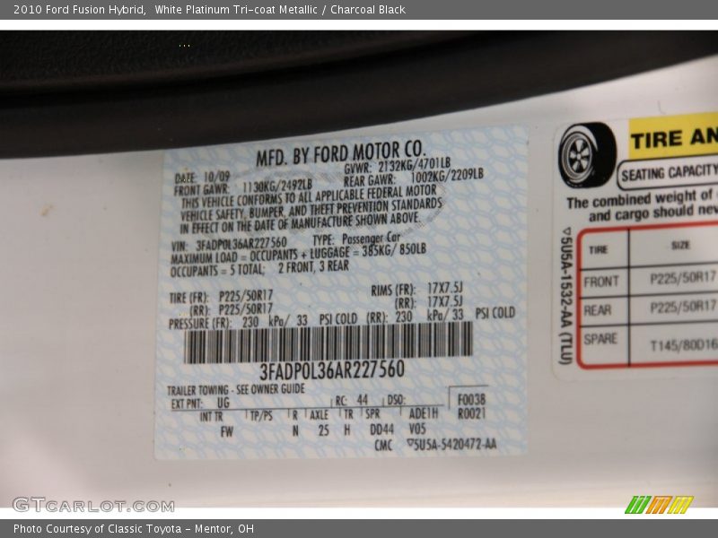 White Platinum Tri-coat Metallic / Charcoal Black 2010 Ford Fusion Hybrid