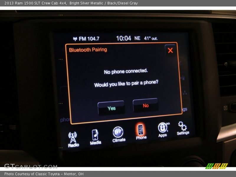 Bright Silver Metallic / Black/Diesel Gray 2013 Ram 1500 SLT Crew Cab 4x4