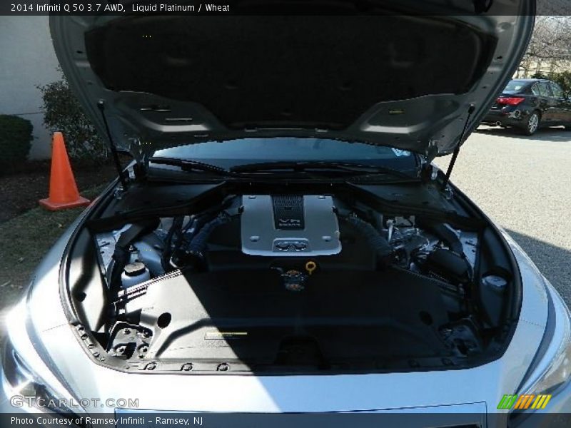 Liquid Platinum / Wheat 2014 Infiniti Q 50 3.7 AWD