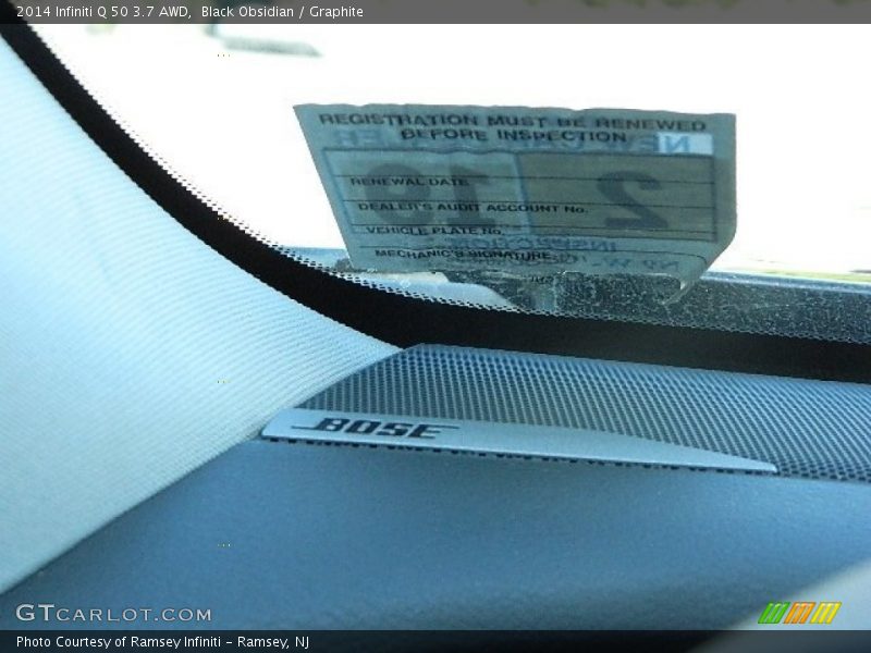 Black Obsidian / Graphite 2014 Infiniti Q 50 3.7 AWD