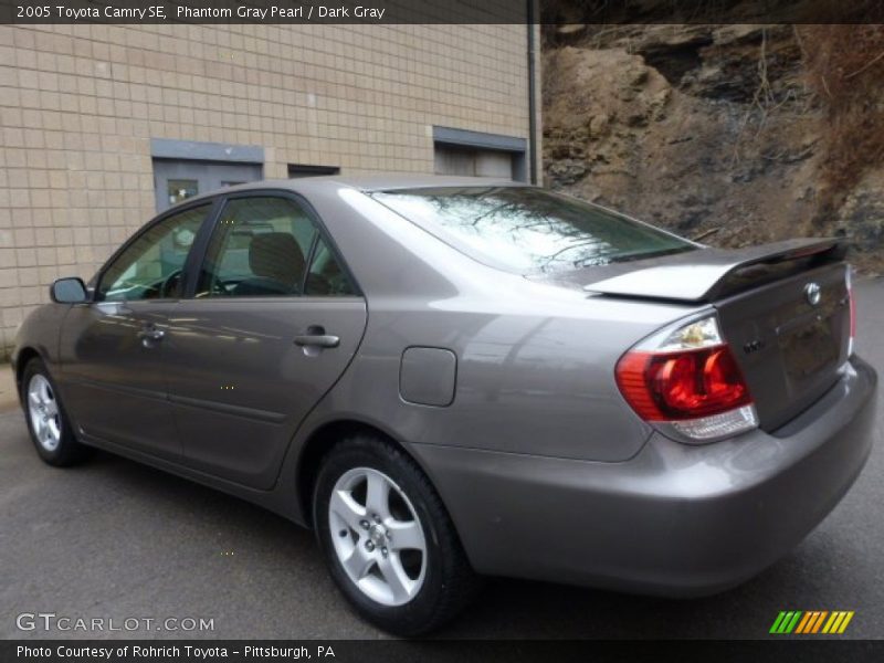 Phantom Gray Pearl / Dark Gray 2005 Toyota Camry SE