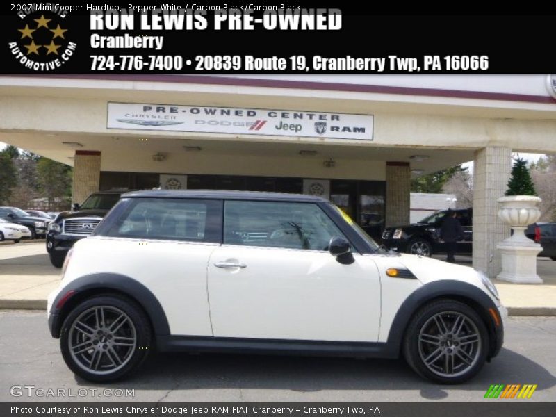 Pepper White / Carbon Black/Carbon Black 2007 Mini Cooper Hardtop