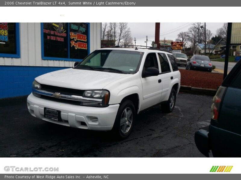 Summit White / Light Cashmere/Ebony 2006 Chevrolet TrailBlazer LT 4x4