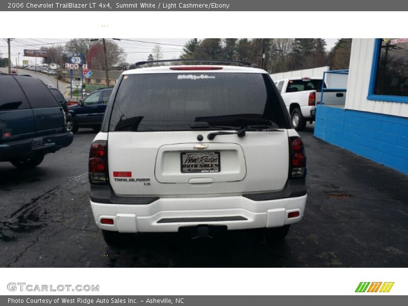 Summit White / Light Cashmere/Ebony 2006 Chevrolet TrailBlazer LT 4x4