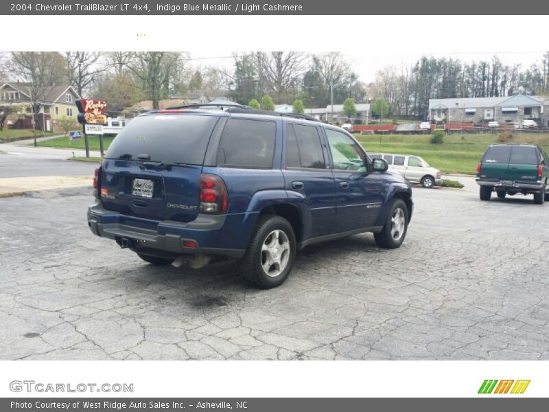 Indigo Blue Metallic / Light Cashmere 2004 Chevrolet TrailBlazer LT 4x4