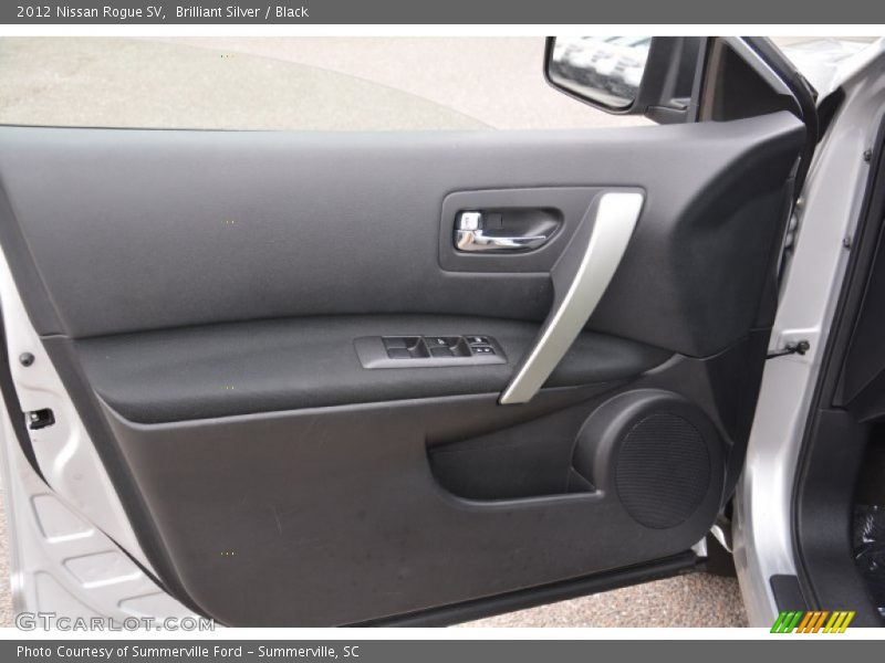 Brilliant Silver / Black 2012 Nissan Rogue SV