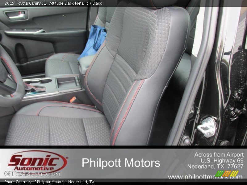 Attitude Black Metallic / Black 2015 Toyota Camry SE