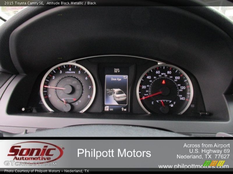 Attitude Black Metallic / Black 2015 Toyota Camry SE