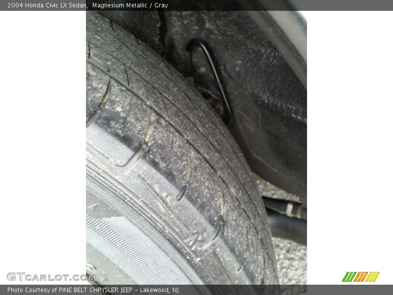 Magnesium Metallic / Gray 2004 Honda Civic LX Sedan